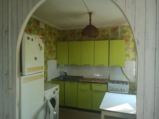 продается квартира , обременений нет.