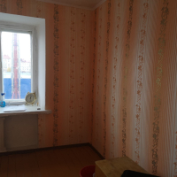 Продается комната в общежитии. Возможен обмен. Торг.